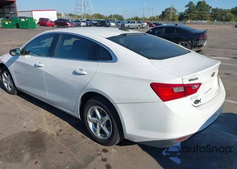 2017 Chevrolet Malibu Ls z USA, uszkodzony, nr VIN 1G1ZB5STXHF270456